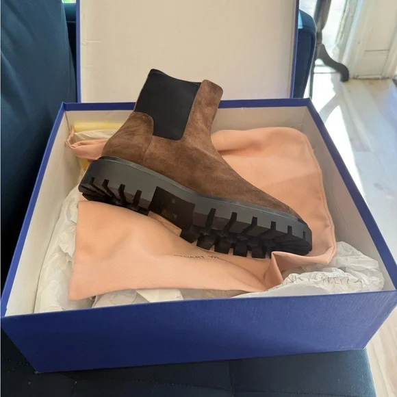 Stuart Weitzman women’s Brown Suede Chukka Lug Boot